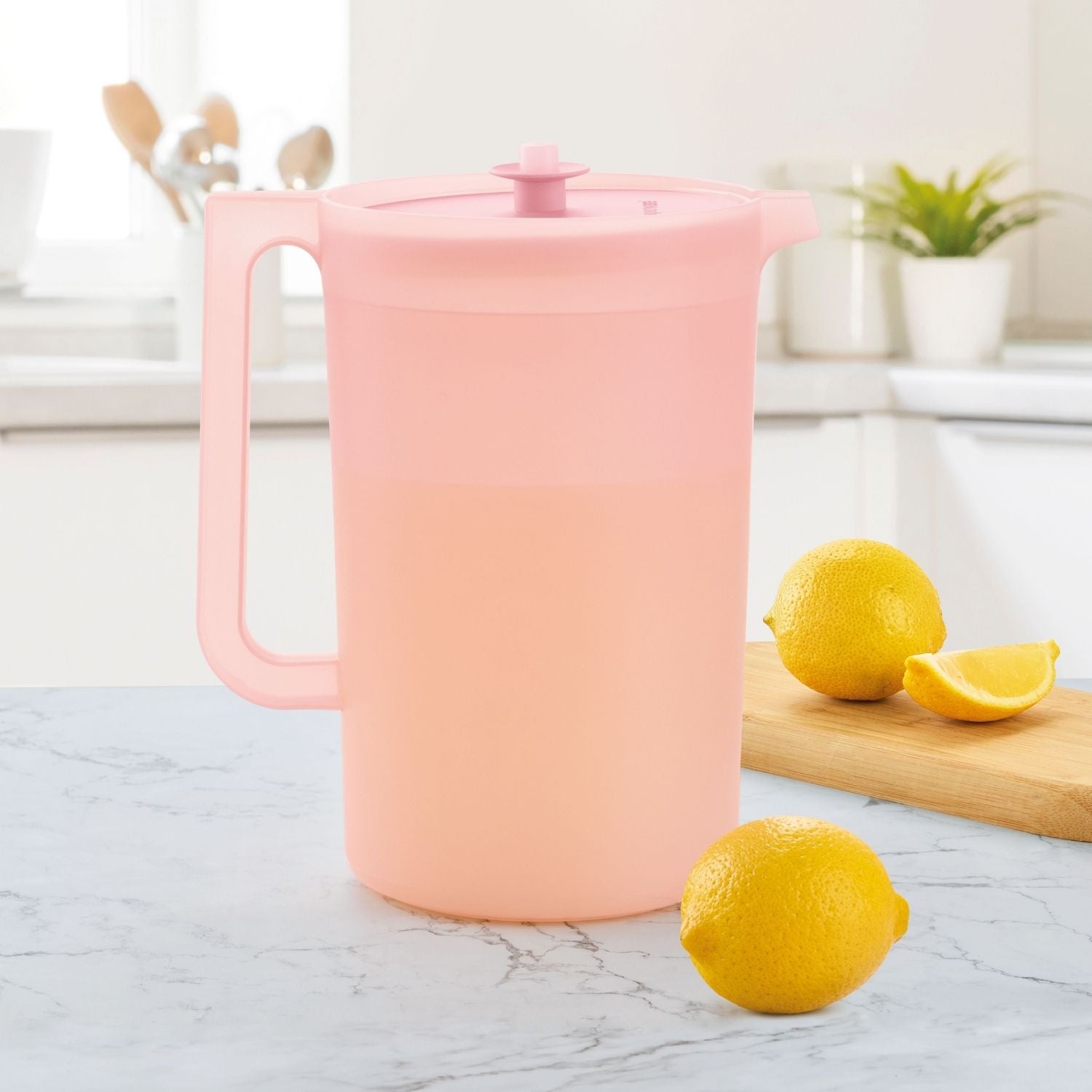 A Jarra Tupperware Algodão Doce 3,8L Rosa